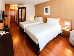 Novotel Lima San Isidro Hotel