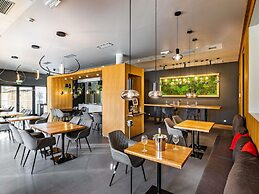 ibis Plzen