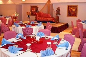 Safeer Plaza Hotel