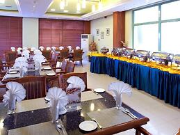 Safeer Plaza Hotel