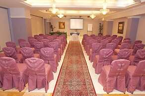 Safeer Plaza Hotel