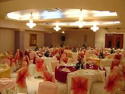Safeer Plaza Hotel