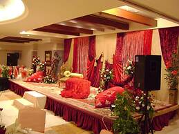 Safeer Plaza Hotel