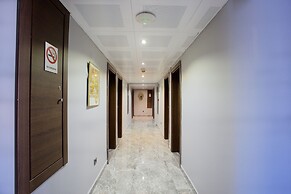 Grand Ant Hotel