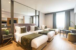Oran Hotel