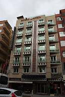 Royal Anka Hotel