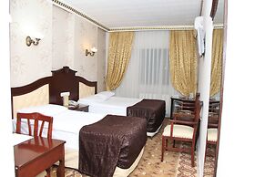 Royal Anka Hotel