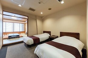 Yamatoya Honten Ryokan Osaka