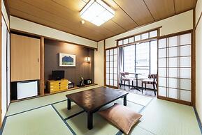 Yamatoya Honten Ryokan Osaka