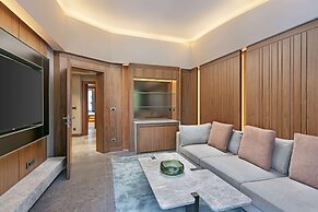 Rixos Sungate - The Land of Legends Access