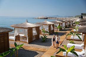 Rixos Sungate - The Land of Legends Access