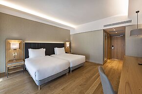 Rixos Sungate - The Land of Legends Access