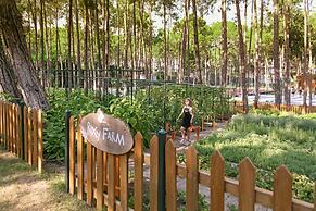 Rixos Sungate - The Land of Legends Access