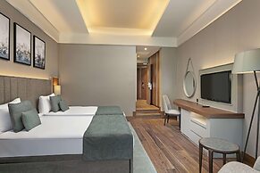 Rixos Sungate - The Land of Legends Access