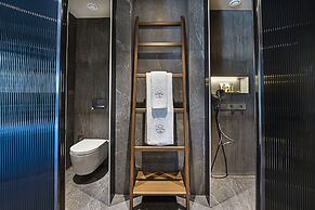 Rixos Sungate - The Land of Legends Access