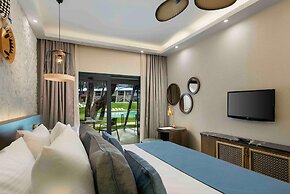Rixos Sungate - The Land of Legends Access