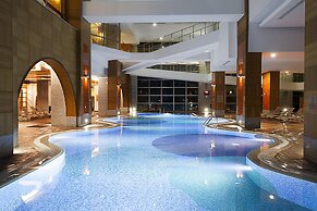 Rixos Sungate - The Land of Legends Access