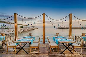 Rixos Sungate - The Land of Legends Access