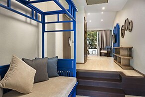 Rixos Sungate - The Land of Legends Access