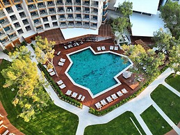 Rixos Sungate - The Land of Legends Access
