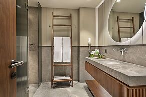 Rixos Sungate - The Land of Legends Access
