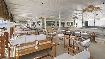 Rixos Sungate - The Land of Legends Access