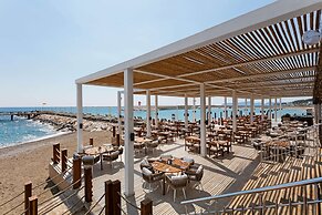 Rixos Sungate - The Land of Legends Access