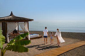 Rixos Sungate - The Land of Legends Access