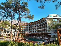 Rixos Sungate - The Land of Legends Access