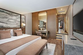Rixos Sungate - The Land of Legends Access