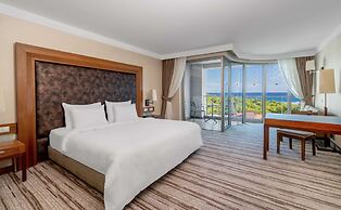 Rixos Sungate - The Land of Legends Access