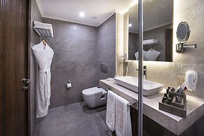 Rixos Sungate - The Land of Legends Access