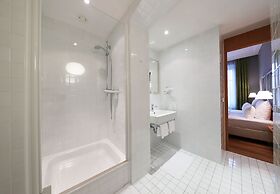 MOMA1890 Boutique Hotel