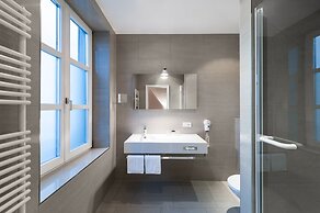 MOMA1890 Boutique Hotel