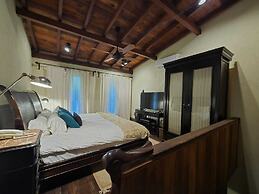 La Alondra Casa De Huéspedes