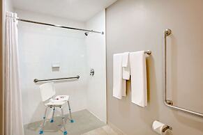 Super 8 by Wyndham Kapuskasing