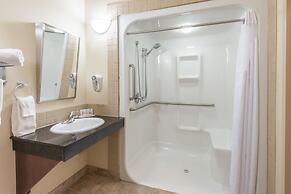 Ramada by Wyndham Lac La Biche