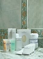 Serenada Golden Palace - Boutique Hotel