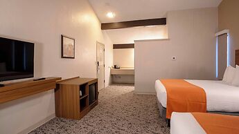Maswik Lodge - Inside the Park