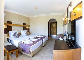 Kandelor Hotel