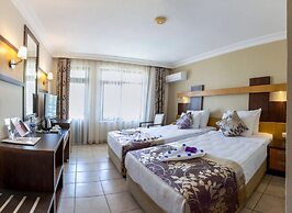 Kandelor Hotel
