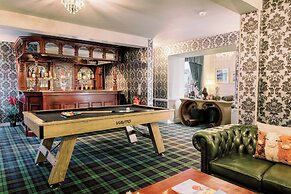 Muthu Queens Hotel
