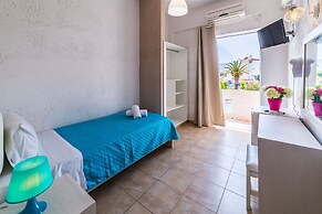 Australia Hotel