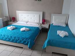 Australia Hotel