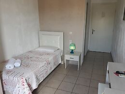 Australia Hotel
