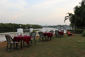 The Byke Old Anchor Beach Resort & Spa