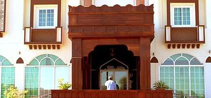 Safari Hotel