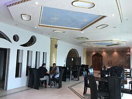 Safari Hotel