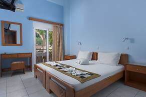 Vlycha Beach Studios & Apartments