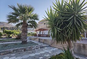 Vlycha Beach Studios & Apartments